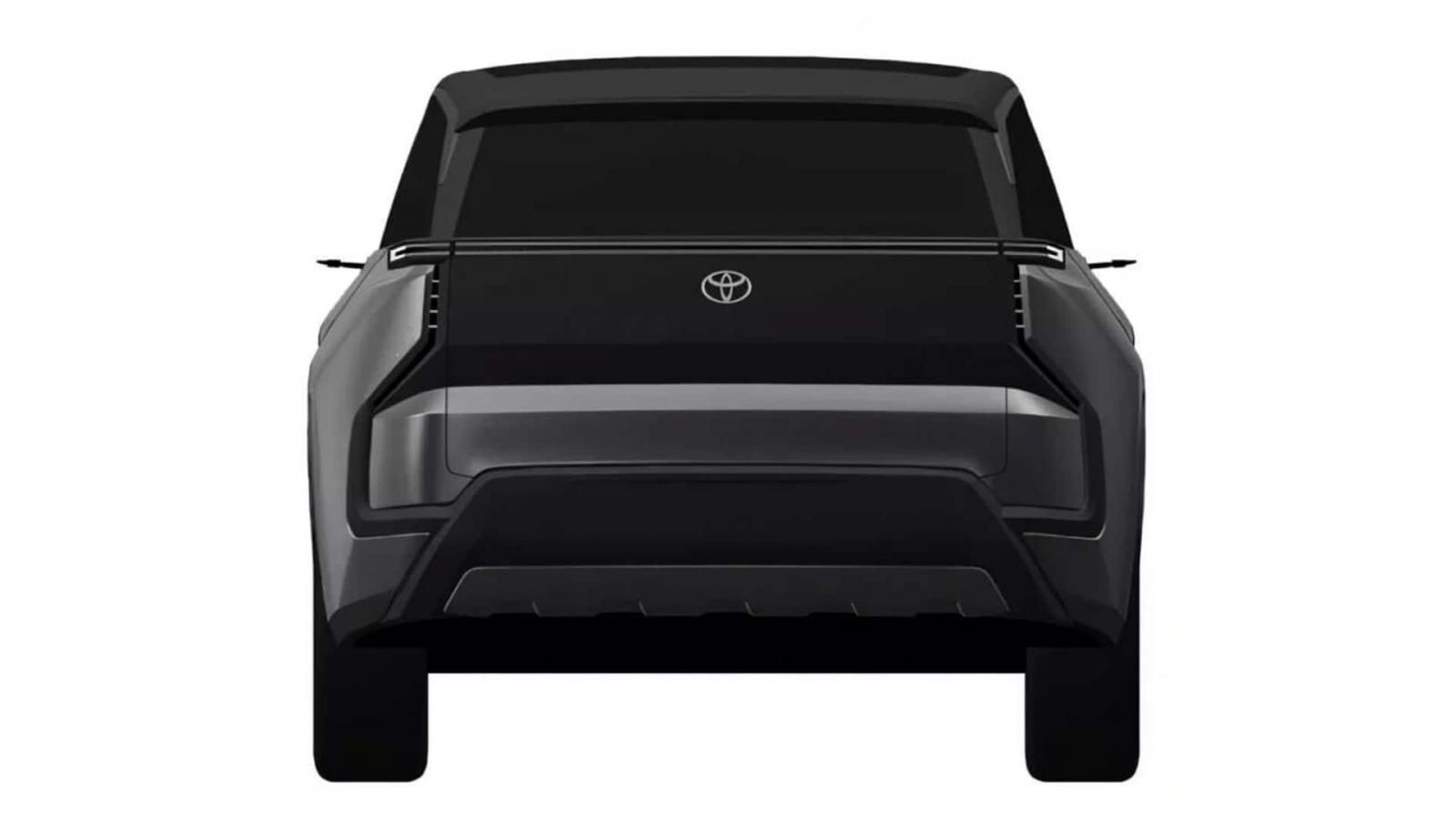Η Toyota παρουσιάζει νέο SUV με τρεις σειρές καθισμάτων